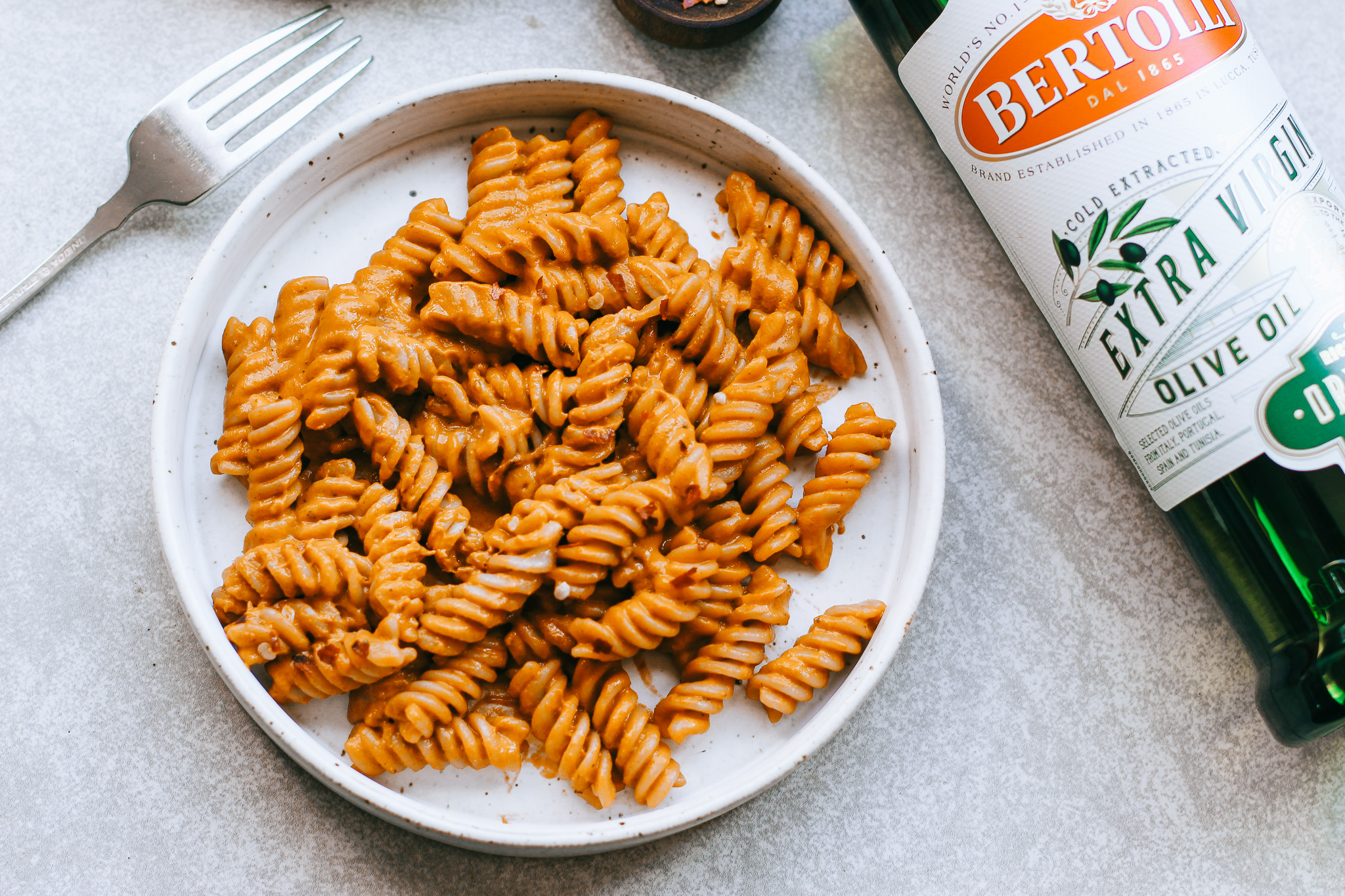 creamy tomato sauce pasta with Bertolli