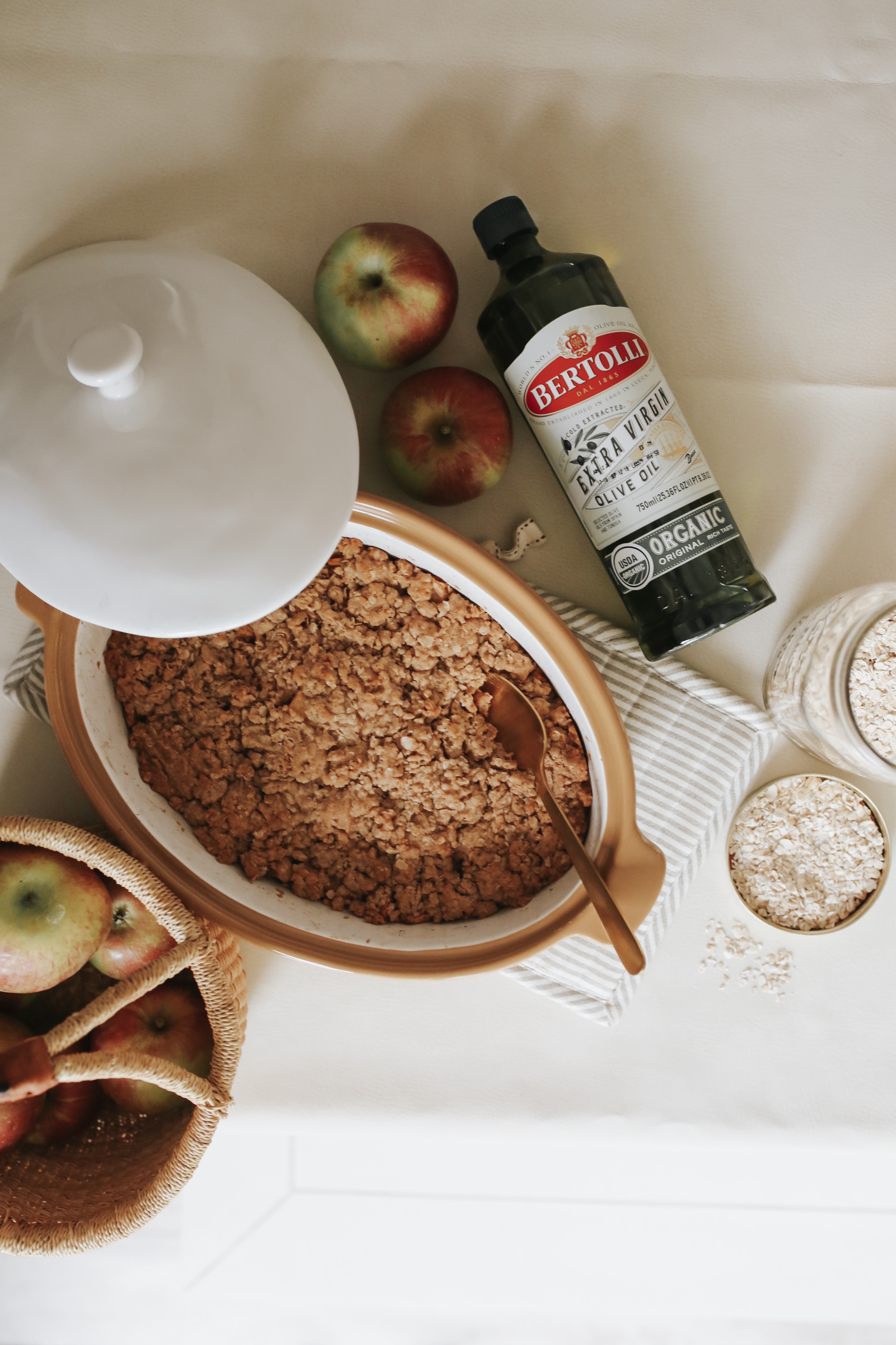 Apple Crisp with Bertolli